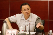 尊龙集团官网集团召开总裁与员工对话交流会
