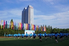 尊龙集团官网集团2021年中层干部体能达标活动正式启动