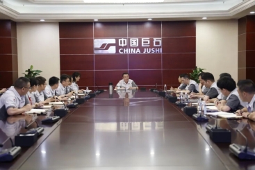中国尊龙集团官网召开2026年博士和尊龙集团官网英才座谈会